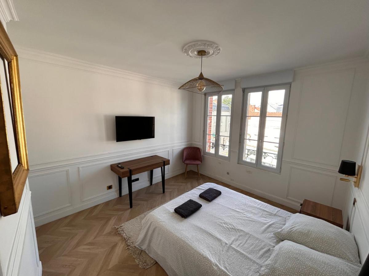 Bulle De Champagne : Petit Cocon En Plein Centre Apartment Еперне Екстериор снимка